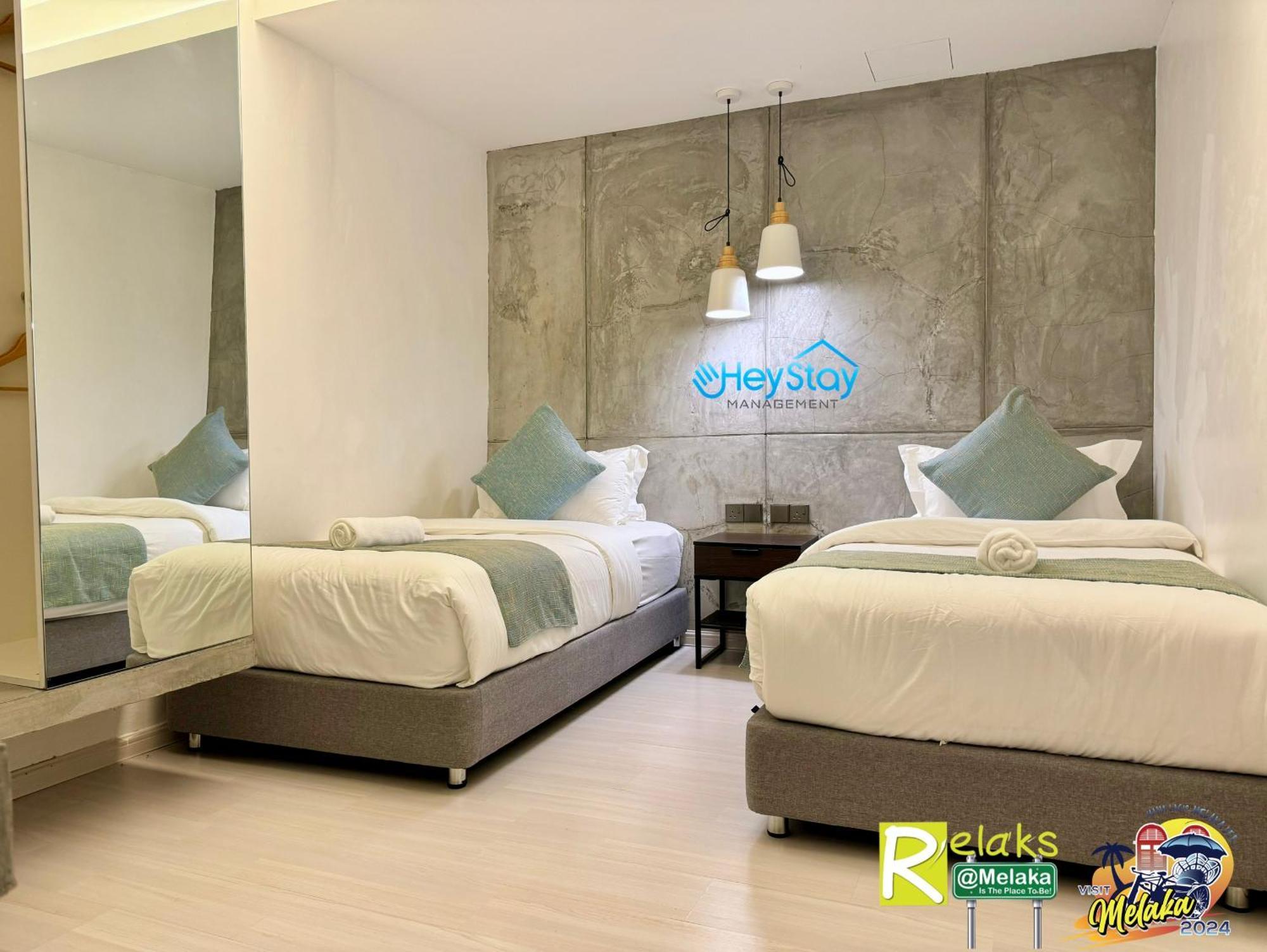 Modern Cave Guest House Walking Distance 5Mins To Jonker Malacca Екстер'єр фото